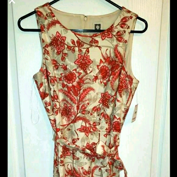 Anne Klein Knee high Dress - Picture 3 of 7